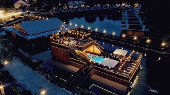 Western Camp Resort