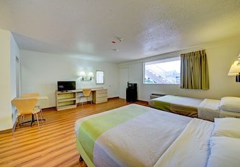 Motel 6 Cocoa Beach