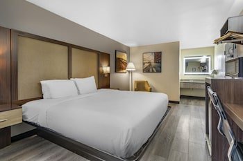 Best Western Salisbury Plaza