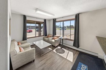 Days Inn by Wyndham Winona