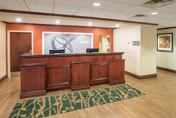 Hampton Inn & Suites Cincinnati Union Centre