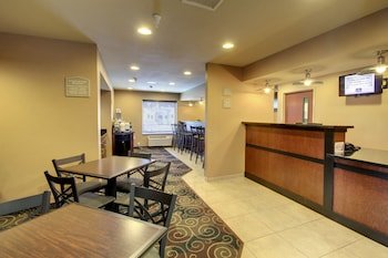 Cobblestone Inn & Suites Rugby