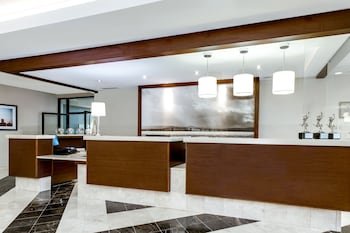 Crowne Plaza Suffern-Mahwah