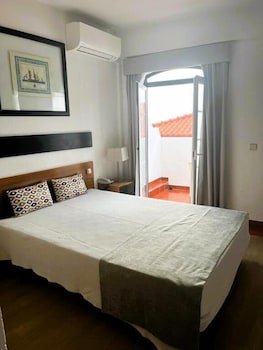 Lagosmar Hotel