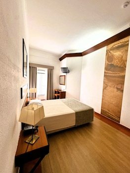 Lagosmar Hotel