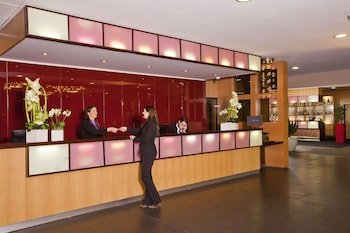 LIEUSAINT - Residhome Appart Hotel Suites Paris Sénart