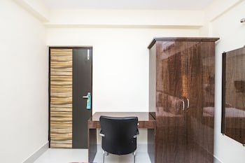 FabHotel Kolkata Residency