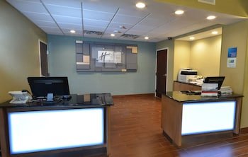 Holiday Inn Express & Suites High Point South