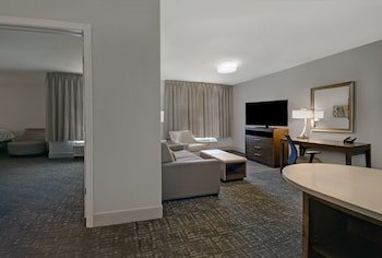 Staybridge Suites Sterling Heights -Detroit