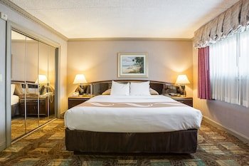 Quality Inn Hurricane Mills
