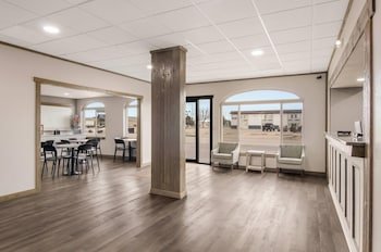 Econo Lodge Scottsbluff