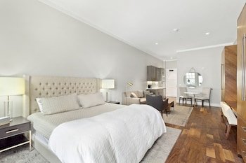 The Vanderbilt Hotel Suites