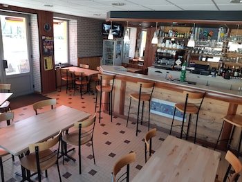 Cafe De La Croix Morzel