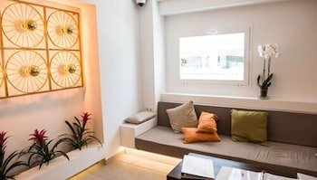 Chevy Hotel & Suites