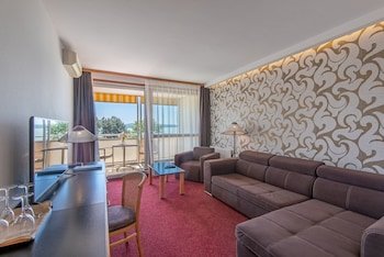 Club Tihany Hotel & Bungalók