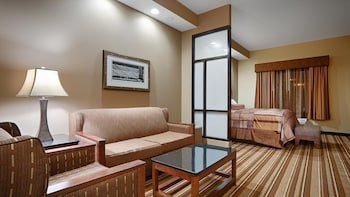 Best Western Premier KC Speedway Inn & Suites