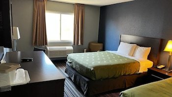 Colby Inn & Suites