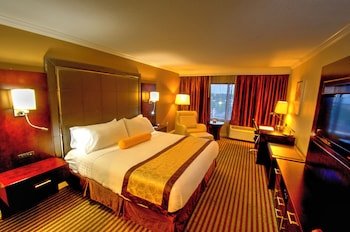 Holiday Inn Orlando East - UCF Area