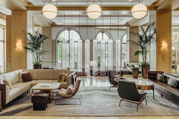 The Ritz-Carlton Dallas, Las Colinas