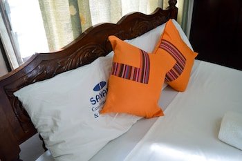 Sanana Hotel