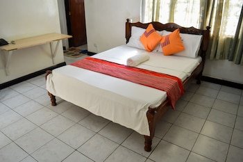 Sanana Hotel