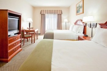 Holiday Inn Express Hotel & Suites Goshen