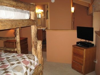 Mammoth View Villas