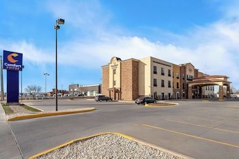 Comfort Suites