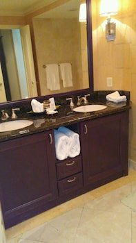 Private Residences at The Atlantic Resort & Spa