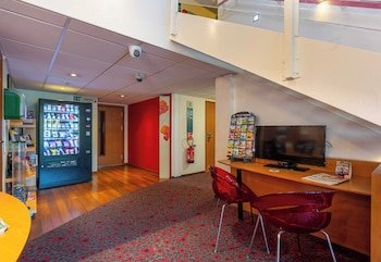 B&B HOTEL Blois Nord Vallée Maillard