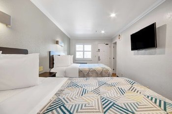 Motel 6 Ontario, CA - Convention Center Airport