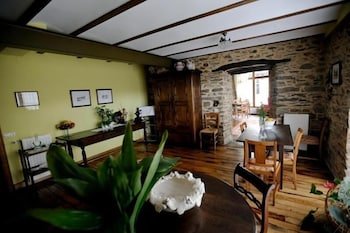 Hotel Rural Casa Peleyon