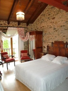 Hotel Rural Casa Peleyon