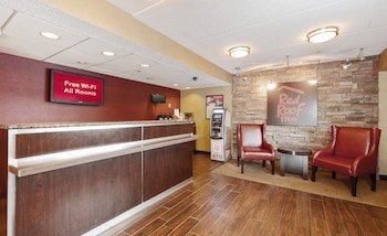 Red Roof Inn Tampa Fairgrounds - Casino