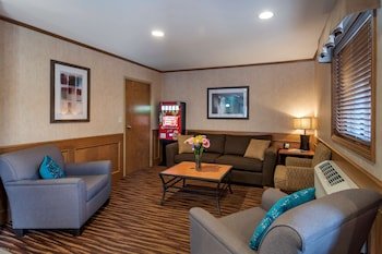 SureStay Plus Hotel By Best Western Salmon Arm