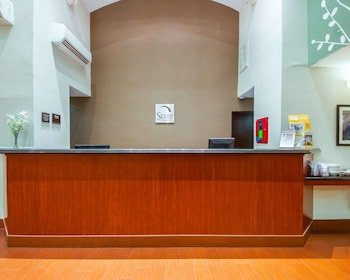 Sleep Inn & Suites