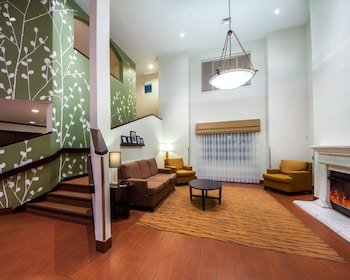 Sleep Inn & Suites