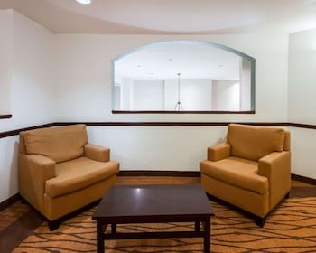 Sleep Inn & Suites