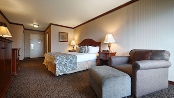 Best Western Edgewater Resort