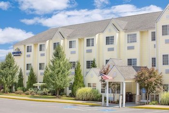 Microtel Inn & Suites by Wyndham Beckley East