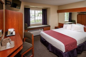 Microtel Inn & Suites by Wyndham Beckley East