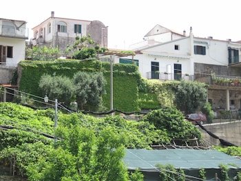 Dint' a Torre Bed & Breakfast