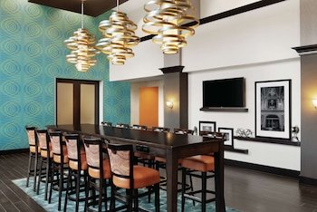 Hampton Inn & Suites Mishawaka/South Bend at Heritage Square