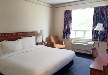 Vaughan Inn