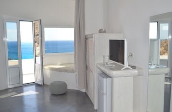Golden Beach Resort Anafi