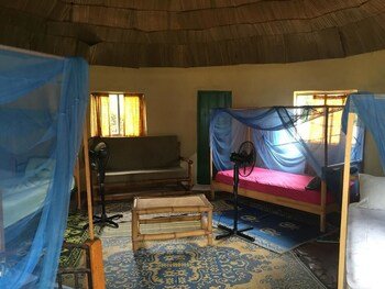 The Akwidaa Inn