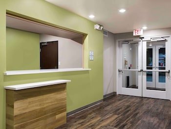WoodSpring Suites Williston
