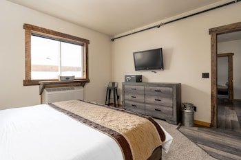 The Adventure Inn Yellowstone