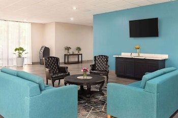 Days Inn by Wyndham McComb MS
