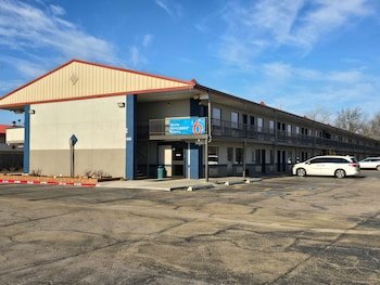 Motel 6 Oklahoma City, OK – Frontier City